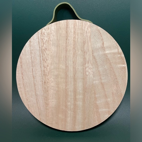 Wood Rounds With Handles (4)- Display, Decor, Crafts - Picture 10 of 13